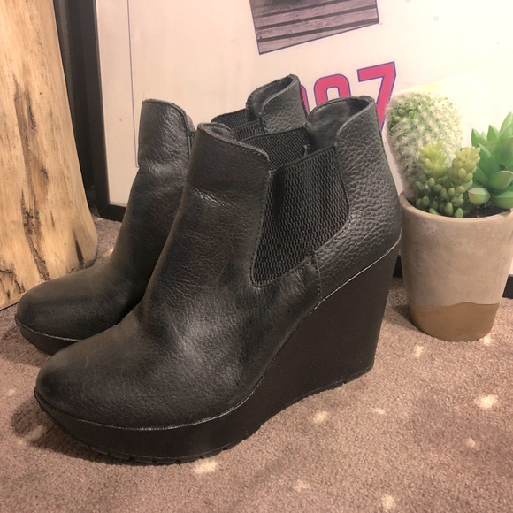 Korks by Kork-Ease Platform Chelsea Boot Wedges - Picture 1 of 6
